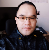 熊超华 照片