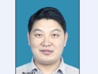 李明轩 照片