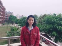 黄少君 照片