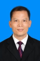 梁敢 照片