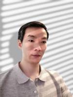 赖桃 照片