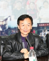 周建新 照片
