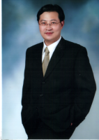 李秀白 照片