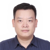 唐胜达 照片