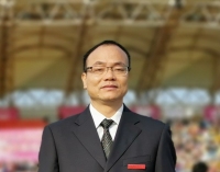 覃琮 照片