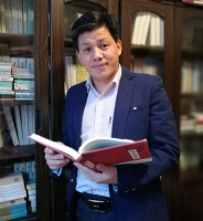 王学伟 照片