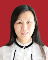 何萍 照片