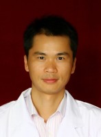廖明 照片