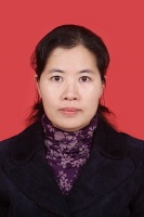 李丽 照片