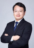 王亮 照片