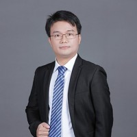 陈建霖 照片