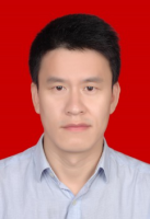 黄永辉 照片