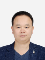 龙冬平 照片