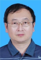 唐屹 照片