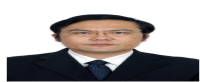 何力 照片