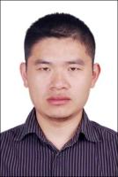 杨明 照片