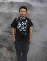 黄炜 照片