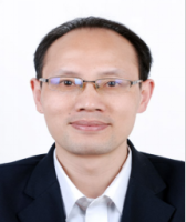 梁金福 照片