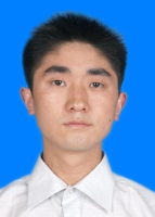 杨卫诚 照片