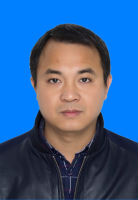 周桂雄 照片