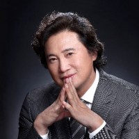 戴玉强 照片