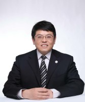 董志勇 照片