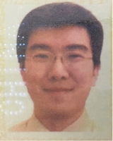 王炜 照片