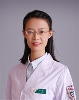 王雯 照片