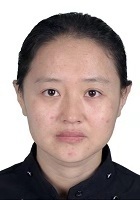 王颖 照片