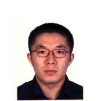 向柏 照片
