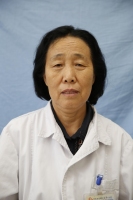 杨恩英 照片
