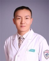 张旭东 照片