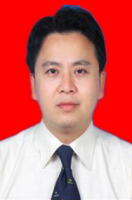 蔡雄 照片