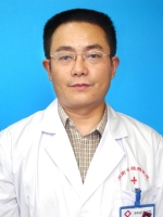 谷万春 照片