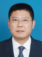 侯启龙 照片