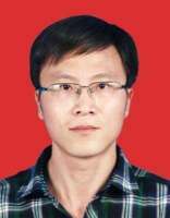 雷小宝 照片