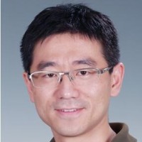 何航 照片