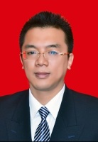 欧阳志 照片