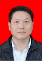 谭琥 照片