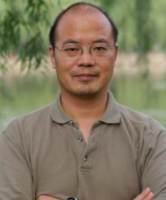 胡永云 照片