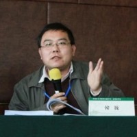 韩巍 照片