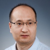 韩策 照片