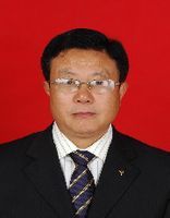 李德华 照片