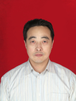 罗忠 照片