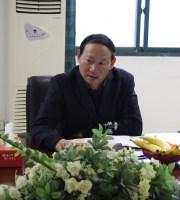 鲁晓成 照片