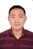 齐郑 照片