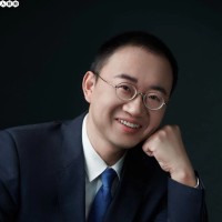 江溯 照片