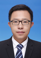 解西阳 照片