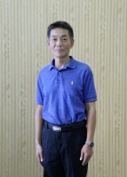 李大中 照片