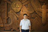 秦伟江 照片
